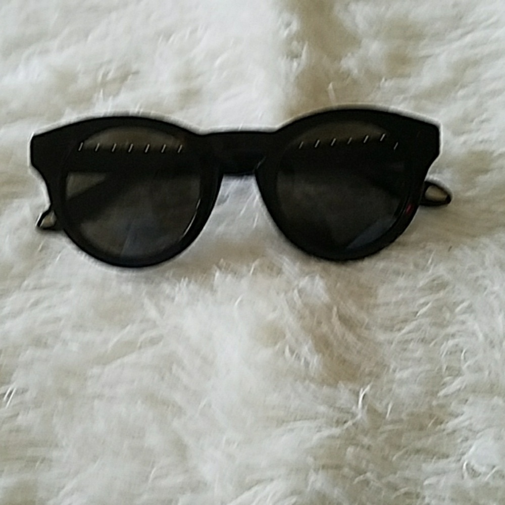 Givenchy 7007/s sunglasses